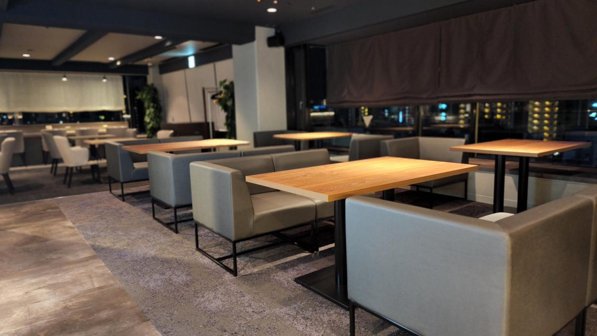 Platon Hotel יוקאיצ'י מראה חיצוני תמונה