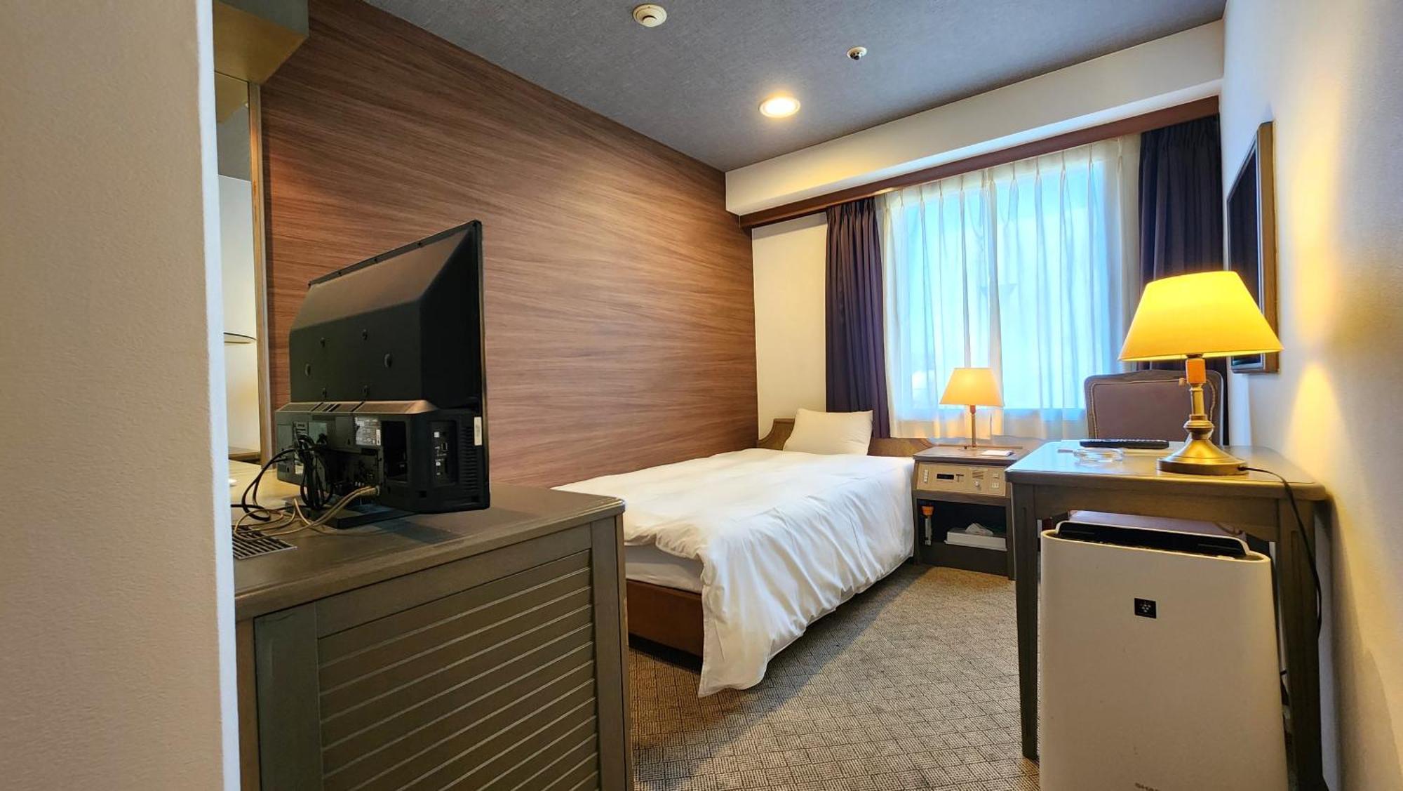 Platon Hotel יוקאיצ'י מראה חיצוני תמונה