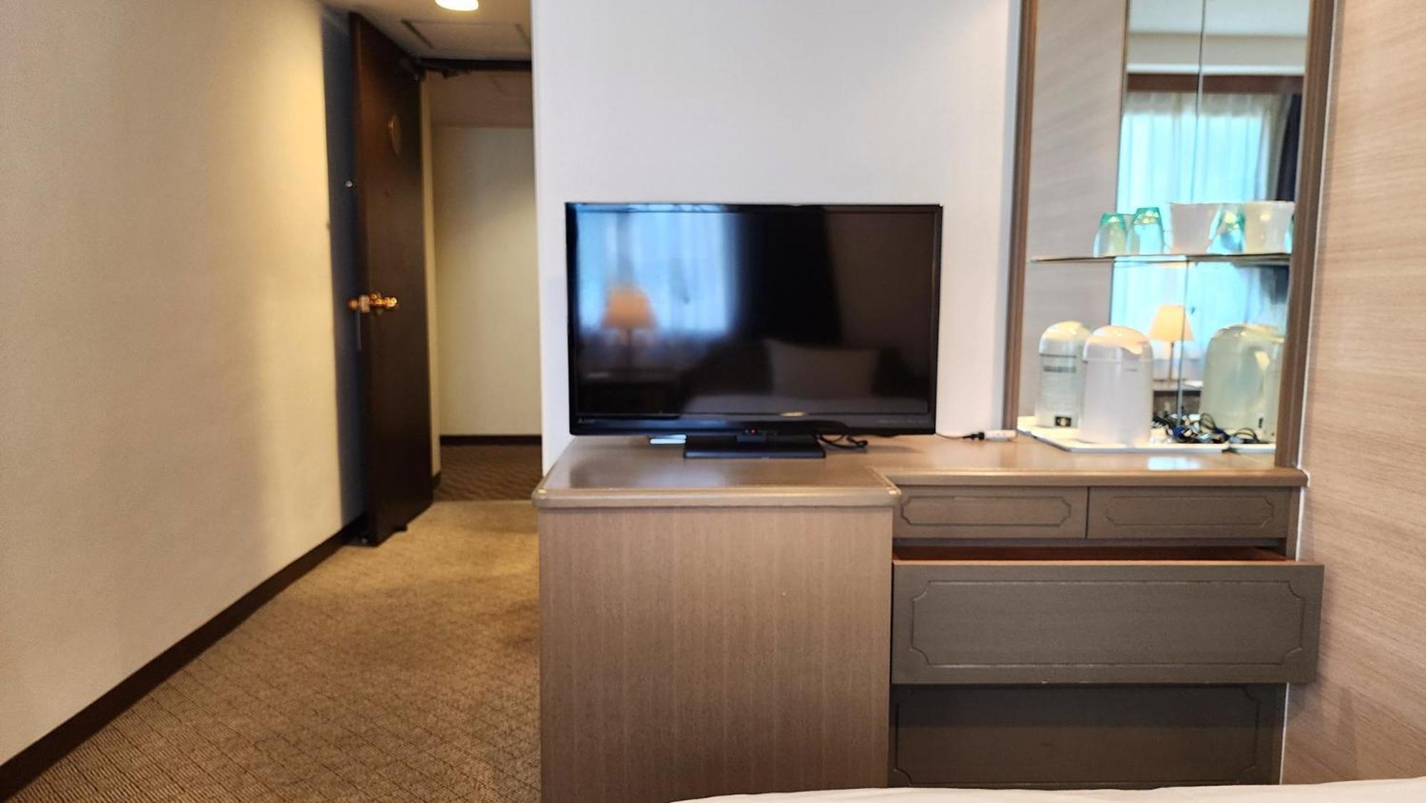 Platon Hotel יוקאיצ'י מראה חיצוני תמונה