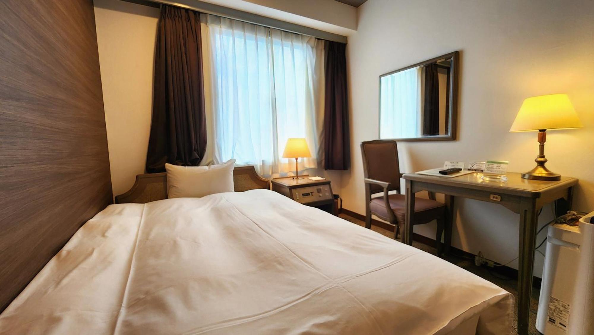 Platon Hotel יוקאיצ'י מראה חיצוני תמונה
