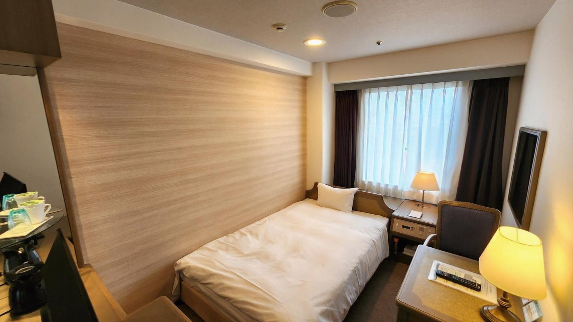 Platon Hotel יוקאיצ'י מראה חיצוני תמונה